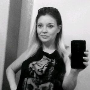 Meet your Posher, Jamie